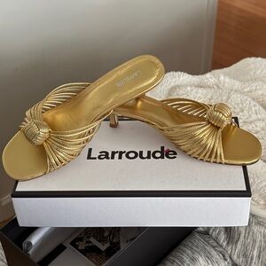 Gold Larroude heels 100% leather